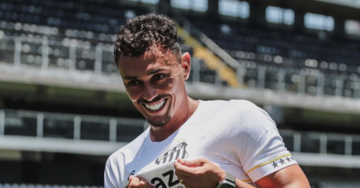 Santos FC: Análise da Torcida e Necessidades para a Temporada 2025
