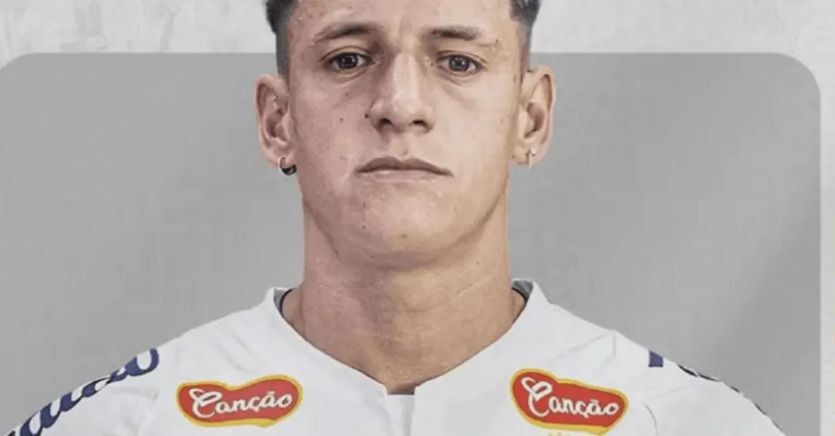 Novo Reforço e Disputa na Lateral: Santos Anuncia Godoy e Agita o Elenco