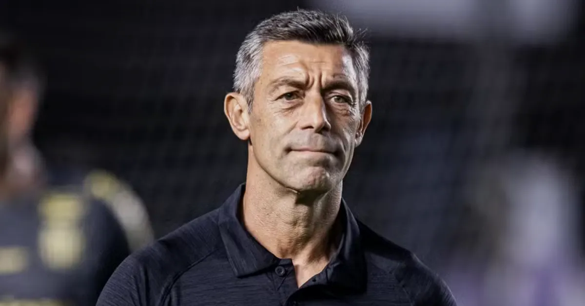 Santos Busca Alternativas para Contratar Tiquinho Soares