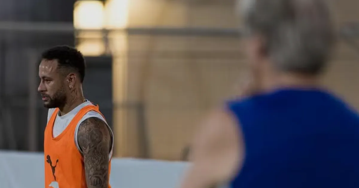 Neymar de Volta ao Santos? Craque Busca Casa e Anima Torcida