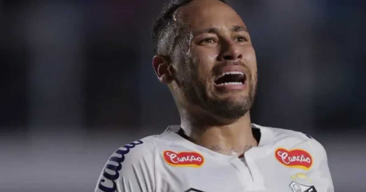 Neymar: Críticas aos Gramados e Esperança na Seleção Brasileira