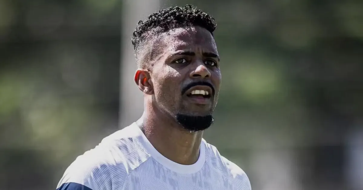 Hayner Fora do Santos? CRB Demonstra Interesse no Lateral