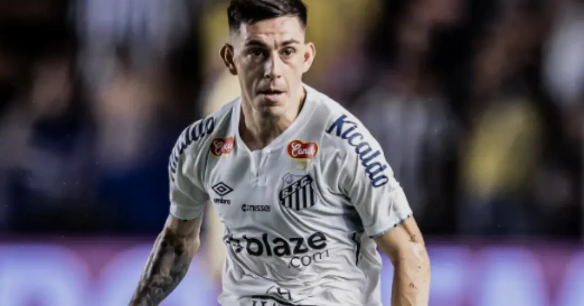 Gonzalo Escobar: Líder em Desarmes e Defesa Sólida no Santos