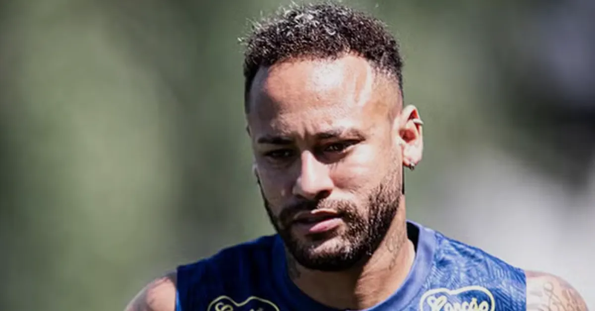 Neymar: Recuperação no Santos, Rotina Intensa e Reação às Críticas
