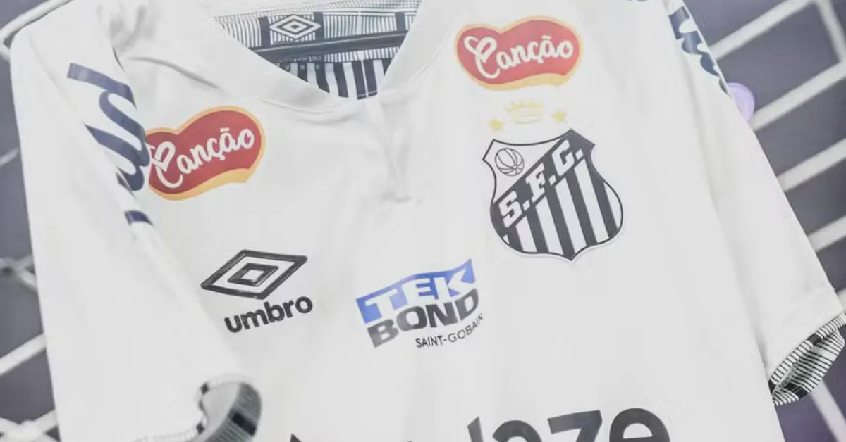 Camisa Azul de Neymar: Santos e Umbro Preparam Relançamento Histórico