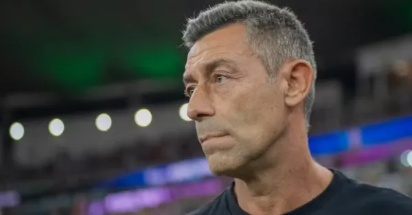 Santos busca acordo para quitar multa de Pedro Caixinha