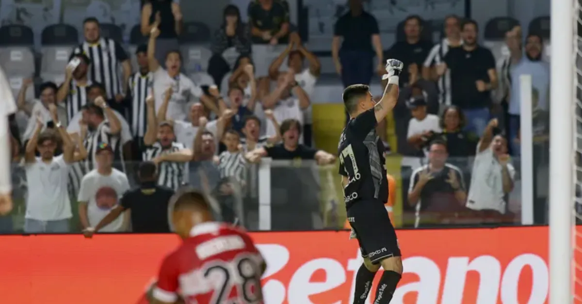 Gabriel Brazão: Goleiro do Santos Cobiçado na Europa Após Chegar de Graça