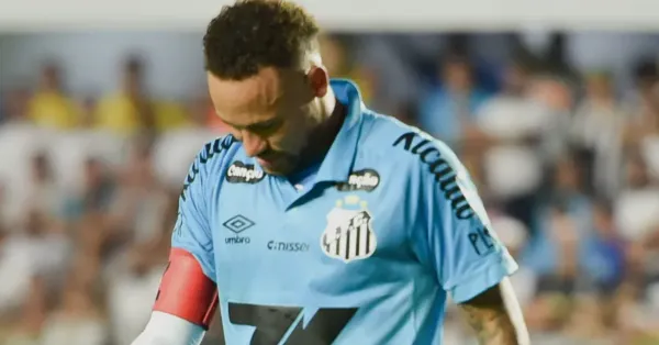 Santos Avança em Reforços Cruciais e Define Estratégia no Mercado da Bola