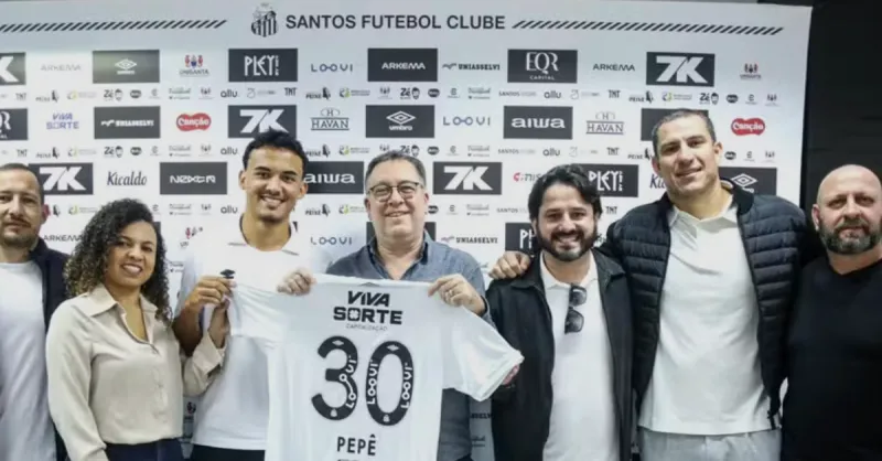 Santos Blinda Pepê Fermino: Multa de €100 Milhões e Futuro do Peixe Sob Análise