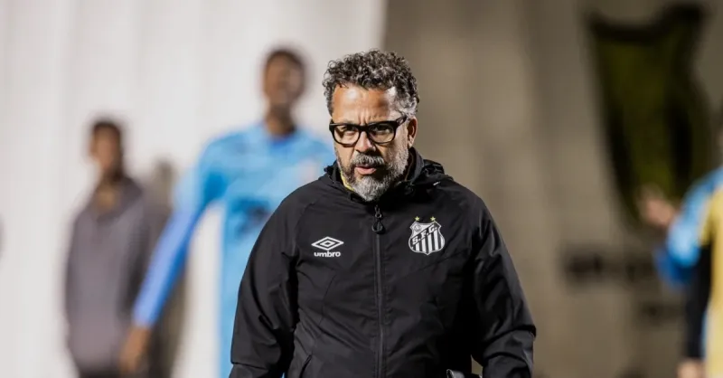 Decisão no Mineirão: Cléber Xavier Joga o Futuro do Santos e Sampaoli Ronda