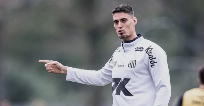 Santos: Matheus Bachi Interino, Sampaoli no Radar e a Urgência por um Novo Técnico