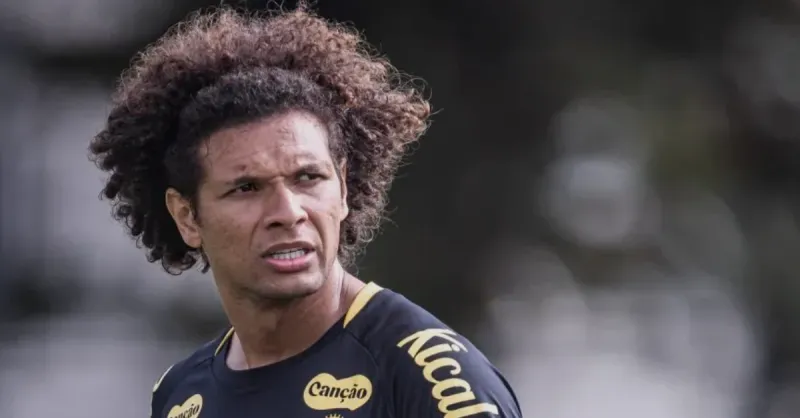 Futuro de Arão no Santos: Mattos Revela Incomodo e Garante Permanência