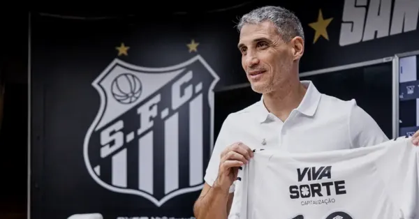 Vojvoda e o Tabu do Galo: Santos Busca Quebrar Sequência Negativa no Brasileirão