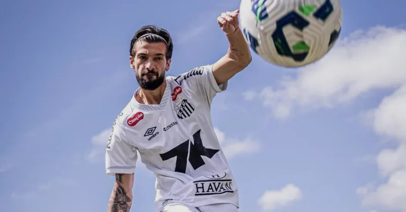 Lautaro Díaz: O Despertar de um Artilheiro no Santos e o Futuro do Peixe