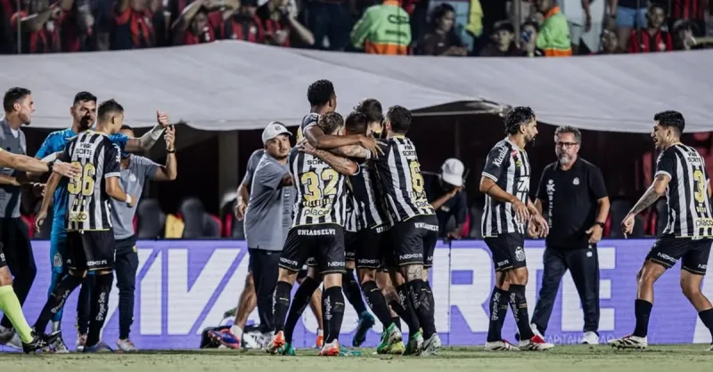 Santos x Vitória: A Missão de Vojvoda e as Batalhas Táticas Cruciais na Vila Belmiro