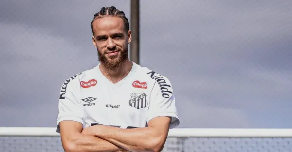 Billal Brahimi no Santos: Análise de um Mês com Poucos Minutos e Desafios de Adaptação