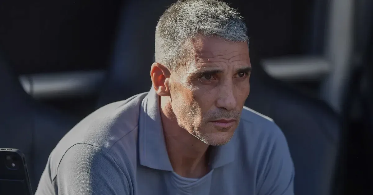 Vojvoda Clama por União no Santos: Últimas Rodadas do Brasileirão em Jogo!