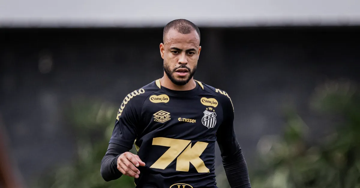 Adeus Milionário no Santos: Mayke Fora dos Planos e Novo Alvo na Lateral-Direita