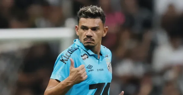Tiquinho Soares confirma permanência no Santos em 2026: veja detalhes